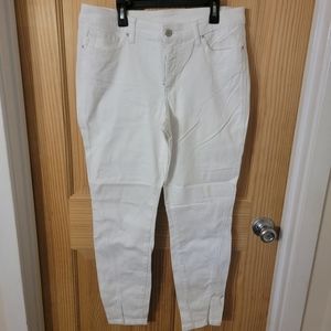 Ladies white capris